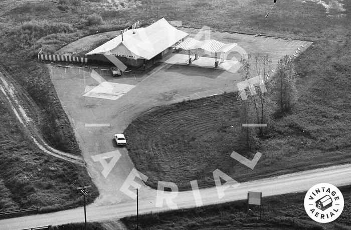 Stuckeys - Rosebush - 4700 E Rosebush Rd (newer photo)